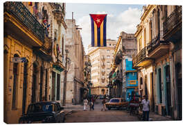 Lienzo  Una bandera de Cuba con agujeros - Julian Peters